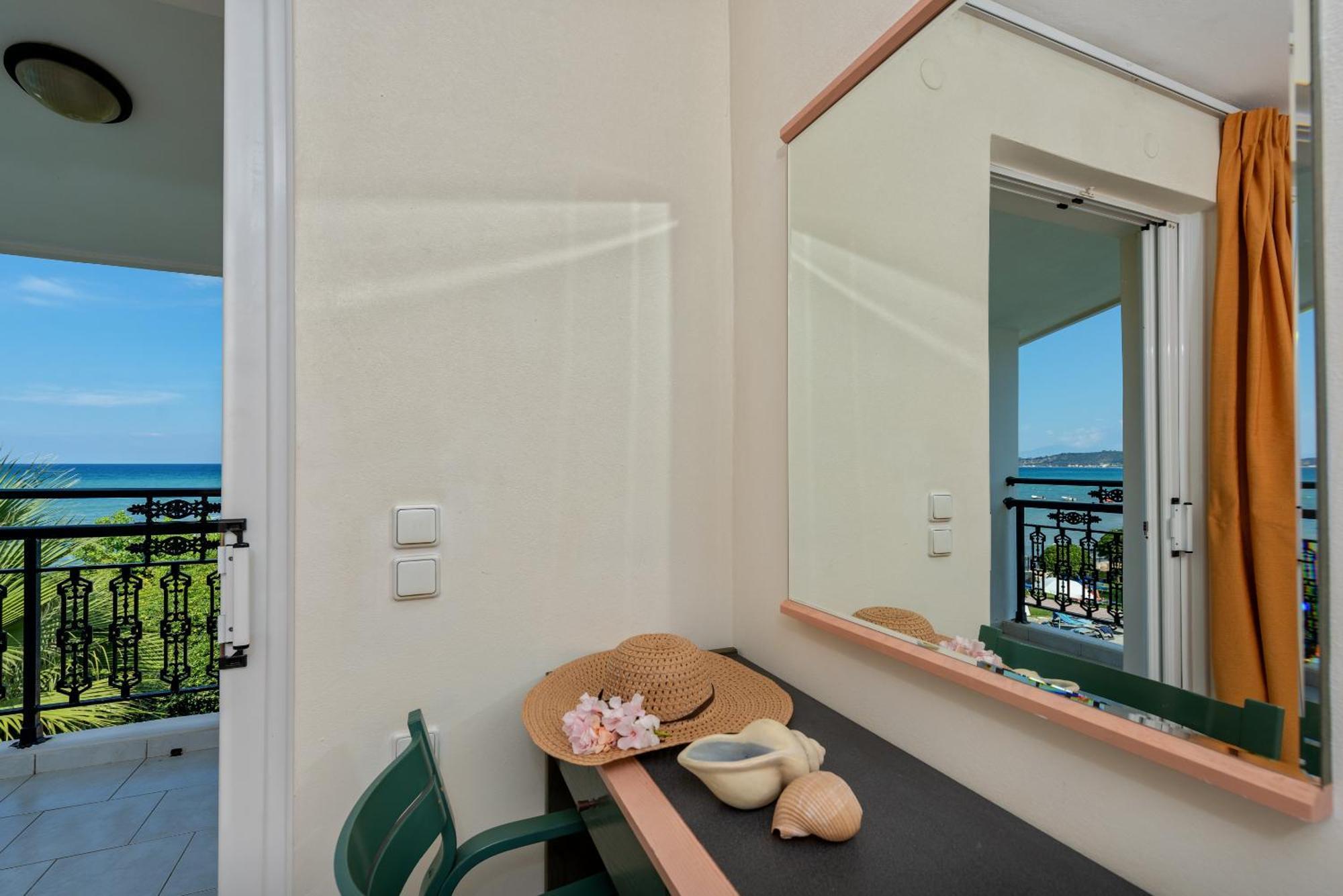 Porto Iliessa Hotel Argassi Bagian luar foto