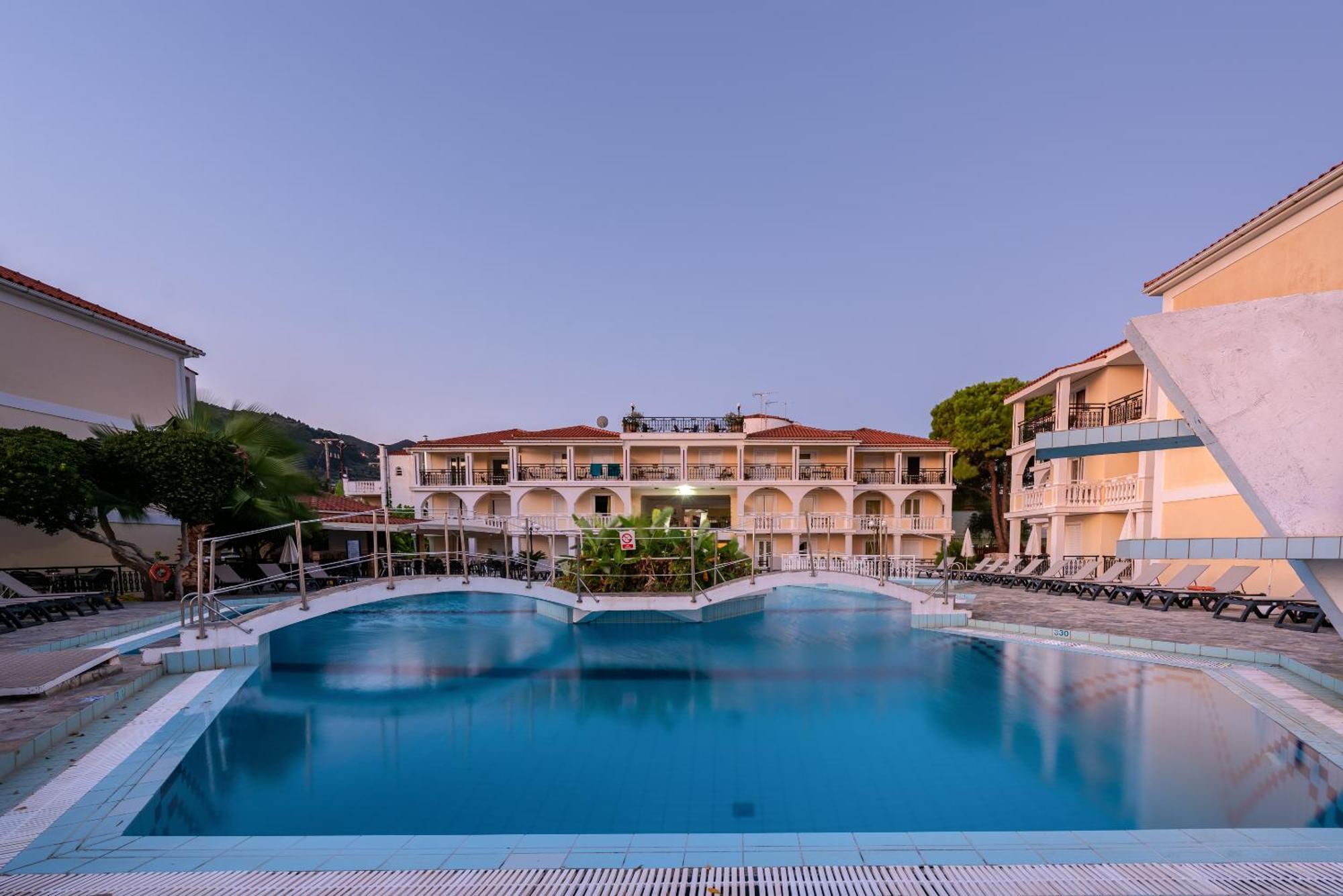 Porto Iliessa Hotel Argassi Bagian luar foto