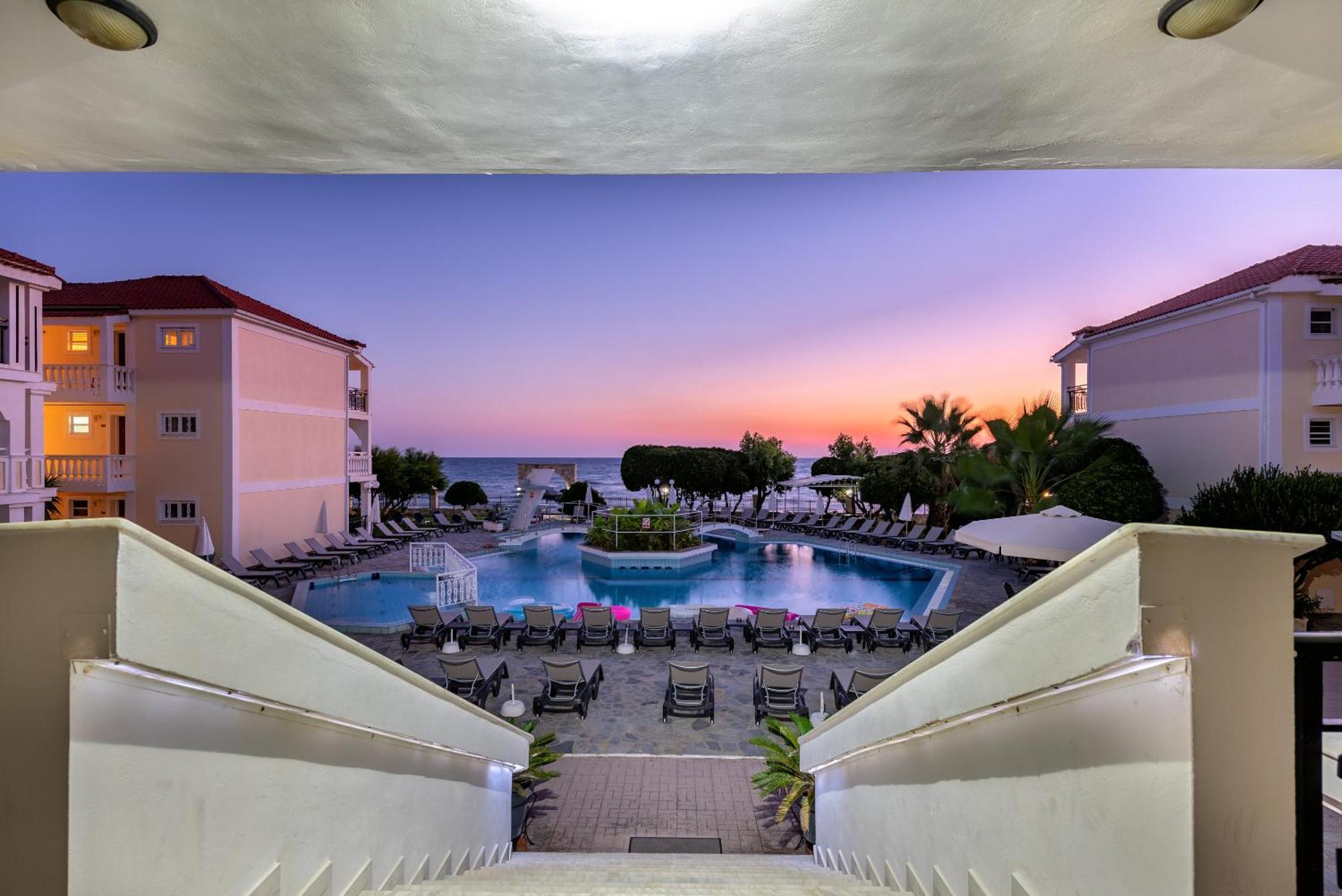 Porto Iliessa Hotel Argassi Bagian luar foto