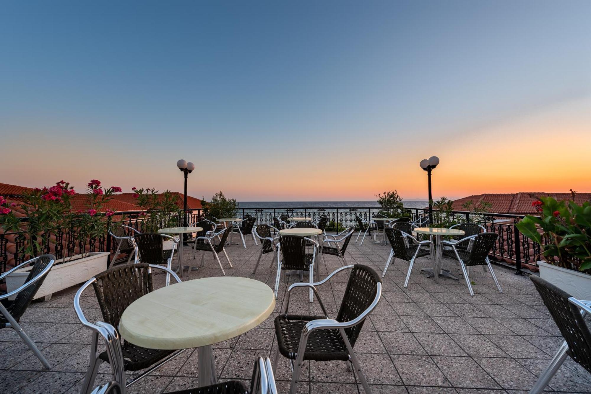 Porto Iliessa Hotel Argassi Bagian luar foto